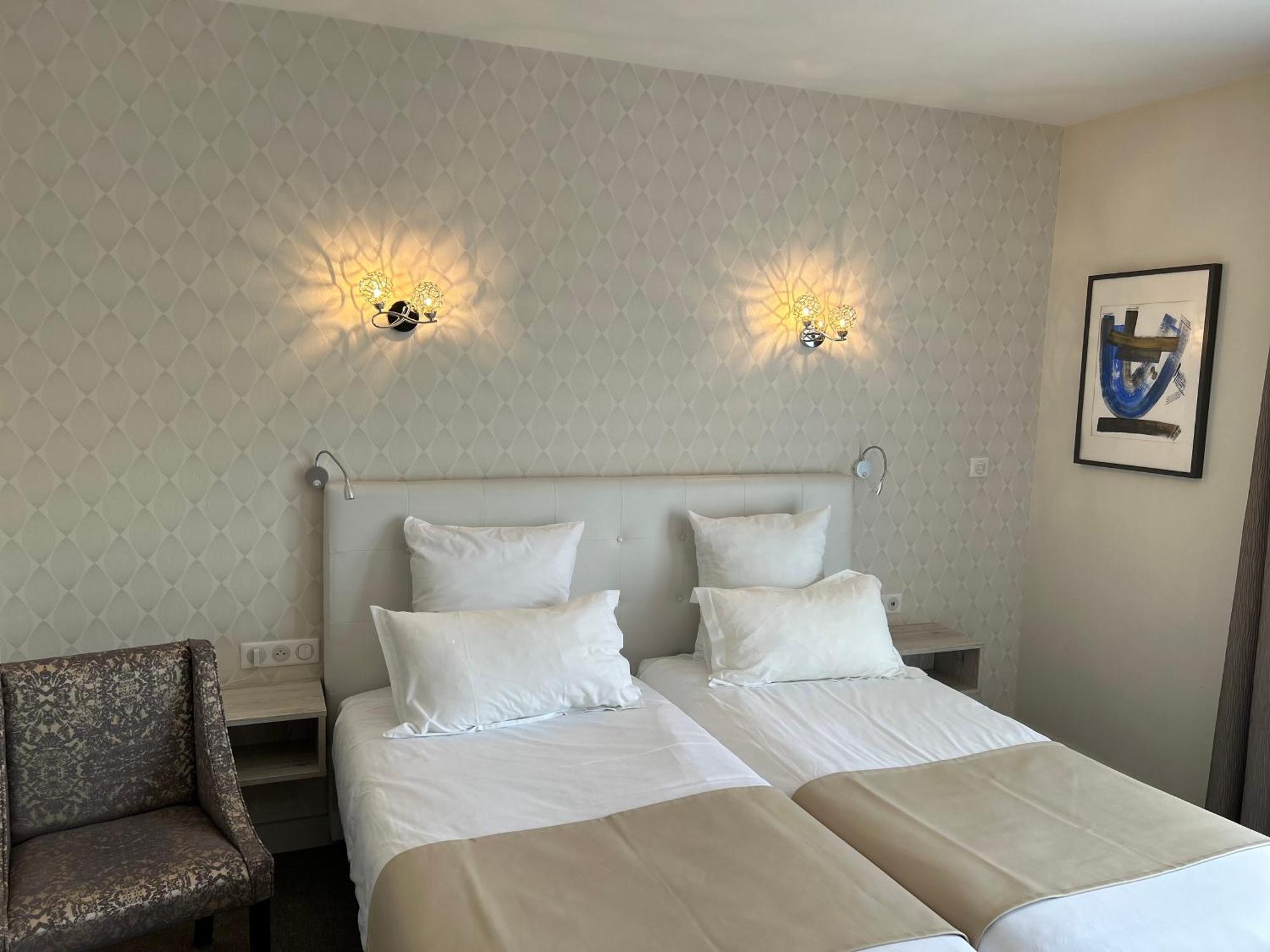 Cit'Hotel L'Etape Сен-Фльор Екстериор снимка